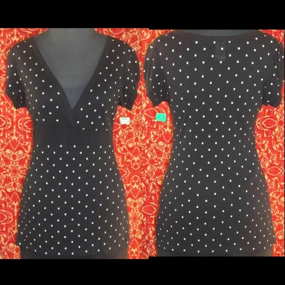 IN JOY black polka dot ribbed knit blouse Jr M✨ - Picture 1 of 4